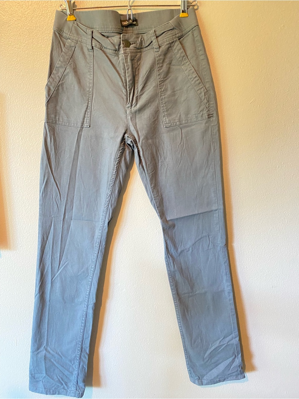 Toad & Co Women's Earthworks Slim Pant. Light Blue. eco-friendly. Size 4